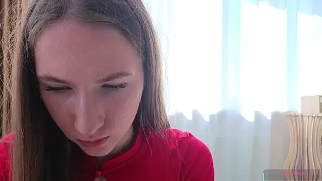 Kira mindnes online show from 06-13-26, 06:33