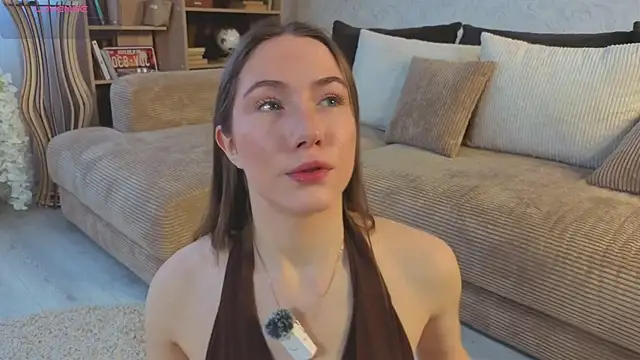 Kira mindnes online show from 11-23-25, 06:23