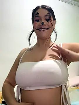 roldanmary online show from 10-31-25, 02:19