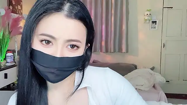 Snapshot of MI_KA22 chatting on 02-22-26, 03:02 MI KA22 online show from 02-22-26, 03:02