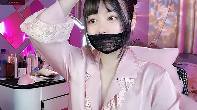 MI KA22 online show from 03-22-25, 06:22