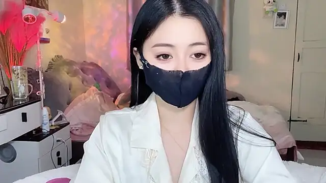 Snapshot of MI_KA22 chatting on 02-15-26, 06:58 MI KA22 online show from 02-15-26, 06:58