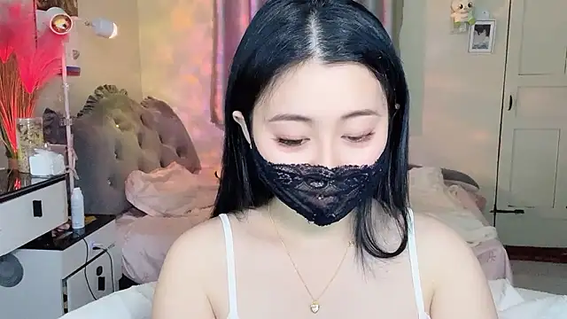 Snapshot of MI_KA22 chatting on 02-16-26, 07:07 MI KA22 online show from 02-16-26, 07:07