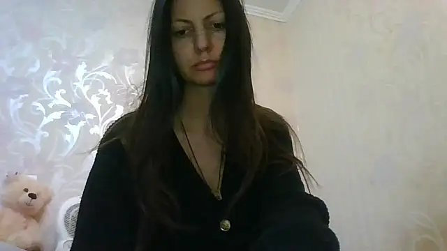 AliseWats online show from 11-05-25, 03:15