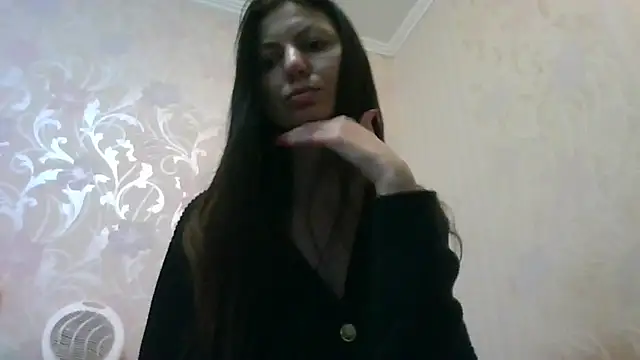 AliseWats online show from 10-25-25, 04:07