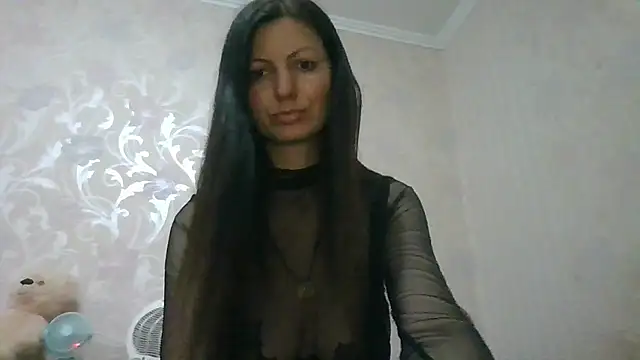 AliseWats online show from 06-21-26, 08:03