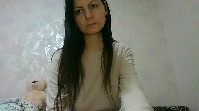 AliseWats online show from 05-06-26, 09:19