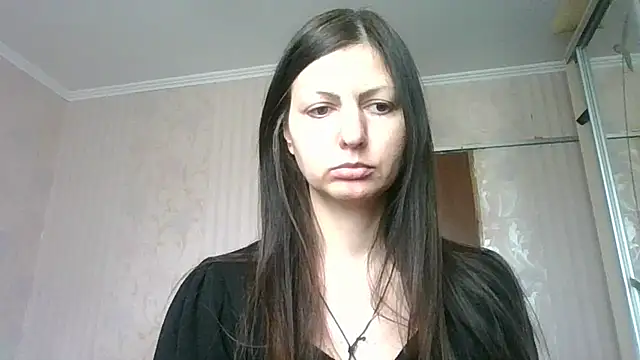 Snapshot of AliseWats chatting on 03-10-25, 10:18 AliseWats online show from 03-10-25, 10:18