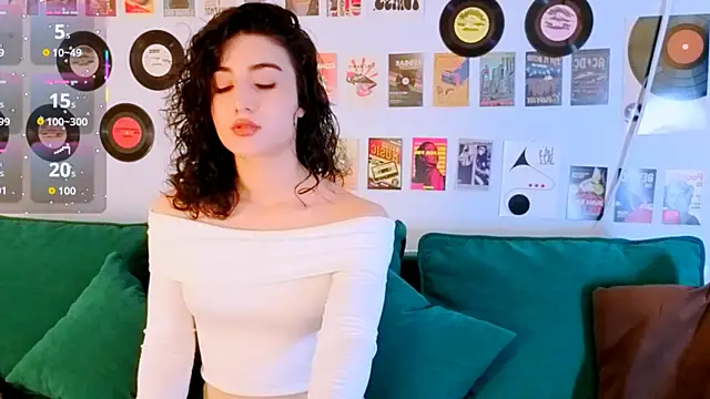 Maya Rogerss online show from 05-10-26, 02:52