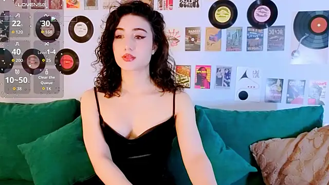 Maya Rogerss online show from 05-01-26, 03:06