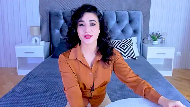 Maya Rogerss online show from 11-14-25, 02:43