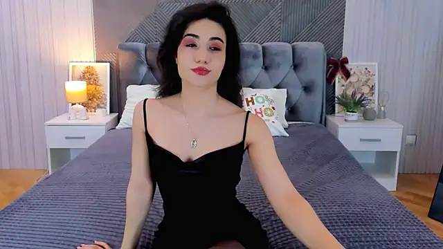 Maya Rogerss online show from 12-21-25, 02:41