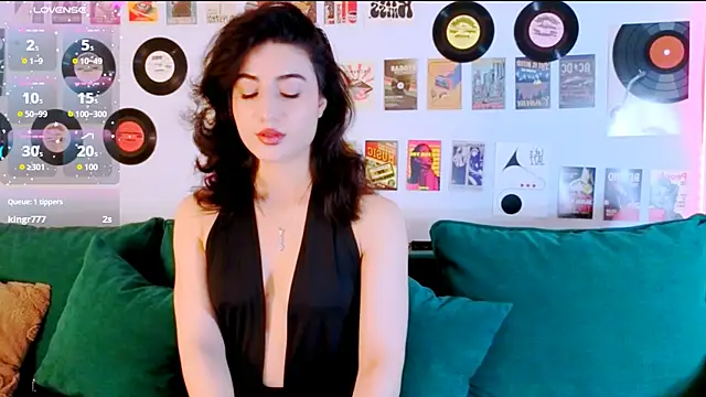 Maya Rogerss online show from 05-31-26, 02:56