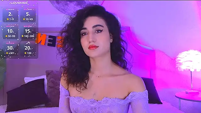 Maya Rogerss online show from 10-26-25, 02:39