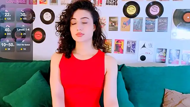 Maya Rogerss online show from 05-26-26, 02:59