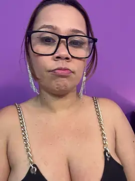 SophiaQueens online show from 02-25-26, 07:36