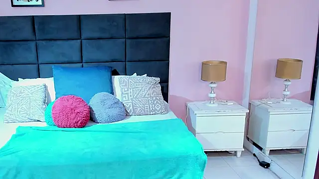 SophiaQueens online show from 11-05-25, 08:12