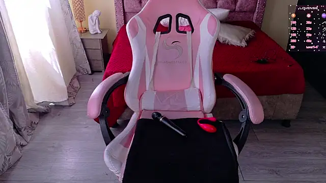 sweet  thang online show from 11-30-25, 04:30