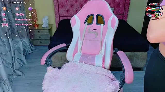 sweet  thang online show from 06-26-26, 04:29