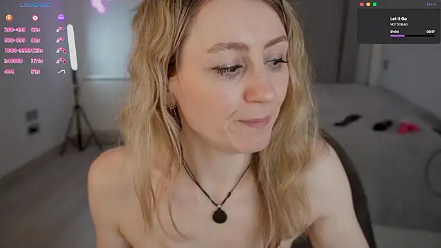   Milana     online show from 03-08-26, 02:04