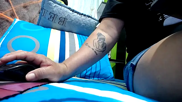 ANA-BULLOCK- online show from 11-01-25, 12:10