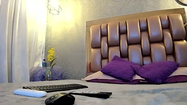 ANA-BULLOCK- online show from 01-14-26, 12:09