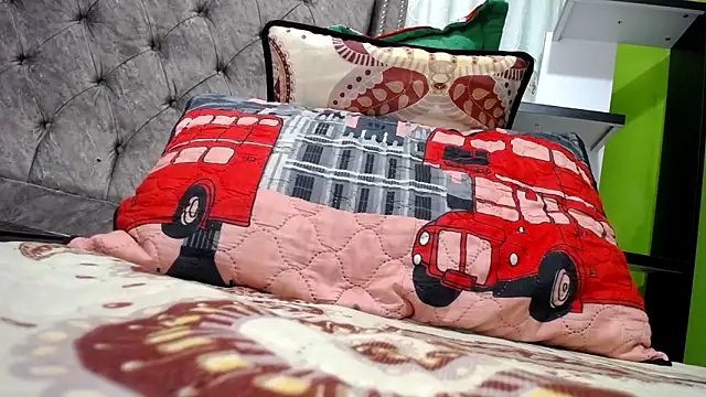 ANA-BULLOCK- online show from 11-28-25, 12:05