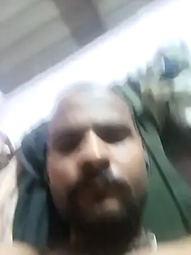 Snapshot of Bad123bablu chatting on 03-28-26, 09:05 Bad123bablu online show from 03-28-26, 09:05