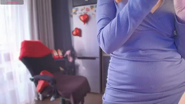 emlana online show from 04-01-26, 11:33