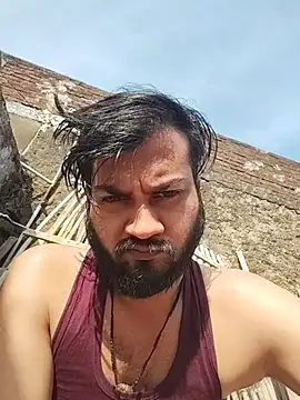 Snapshot of mpaale11 chatting on 12-21-25, 08:27 mpaale11 online show from 12-21-25, 08:27