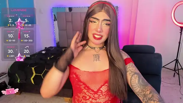Snapshot of Sophie_whitexxx chatting on 06-23-26, 06:50 Sophie whitexxx online show from 06-23-26, 06:50