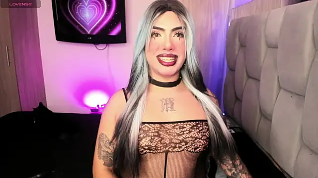 Sophie whitexxx online show from 01-11-26, 06:04