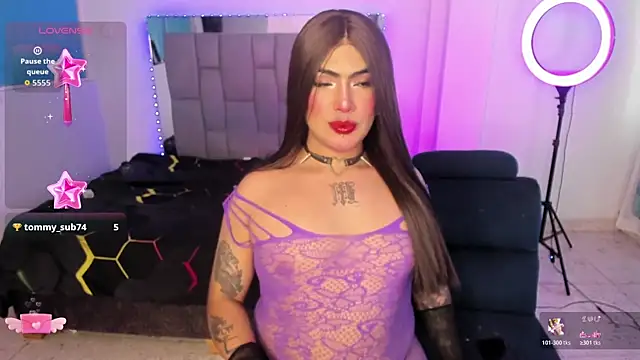 Snapshot of Sophie_whitexxx chatting on 06-02-26, 09:15 Sophie whitexxx online show from 06-02-26, 09:15