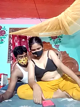 Papri Couple online show from 04-21-26, 08:10