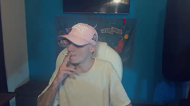 Snapshot of Burperking420_ chatting on 11-08-25, 03:37 Burperking420 online show from 11-08-25, 03:37