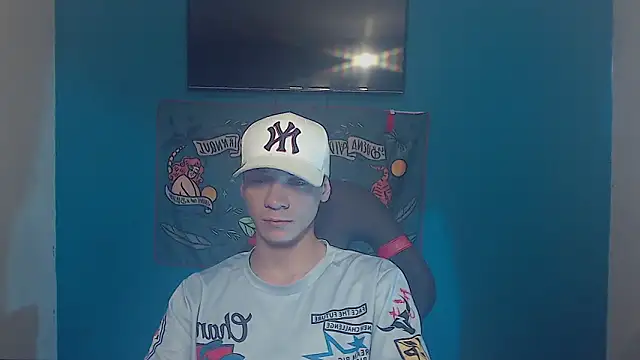 Snapshot of Burperking420_ chatting on 02-23-26, 05:24 Burperking420 online show from 02-23-26, 05:24