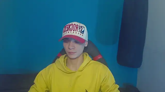 Snapshot of Burperking420_ chatting on 03-20-25, 09:35 Burperking420 online show from 03-20-25, 09:35