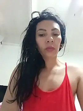 DaphneRosses online show from 06-17-26, 01:43