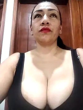 Snapshot of Carlasm- chatting on 10-10-25, 10:10 Carlasm- online show from 10-10-25, 10:10