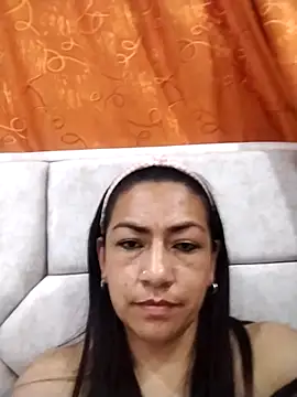 Snapshot of Carlasm- chatting on 03-11-25, 04:19 Carlasm- online show from 03-11-25, 04:19