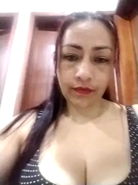 Snapshot of Carlasm- chatting on 10-16-25, 10:29 Carlasm- online show from 10-16-25, 10:29