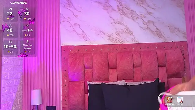 goldilockss15 online show from 04-04-26, 11:28