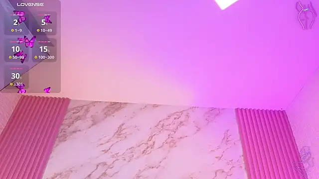 goldilockss15 online show from 01-14-26, 03:21