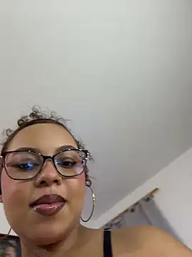 Snapshot of AlesiaCooper chatting on 05-23-26, 03:05 AlesiaCooper online show from 05-23-26, 03:05