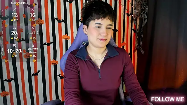 emma cute7 online show from 10-22-25, 04:01