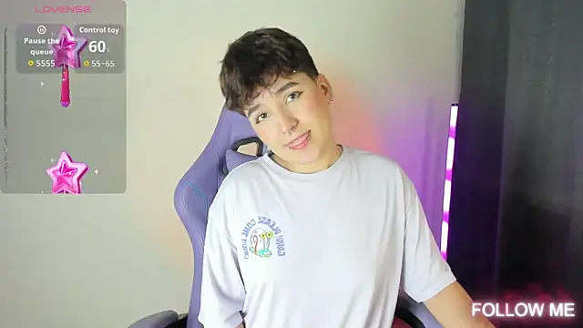 emma cute7 online show from 11-14-25, 12:14