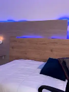  Ananyaa lovd online show from 01-17-26, 01:37