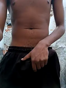 2BigBlacxxx online show from 04-06-26, 09:54