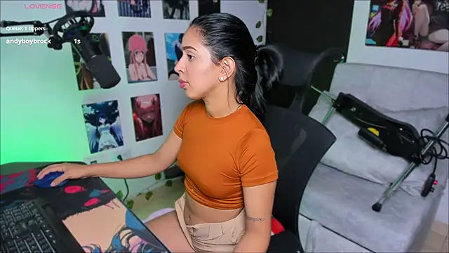 Vickysth online show from 10-29-25, 10:52