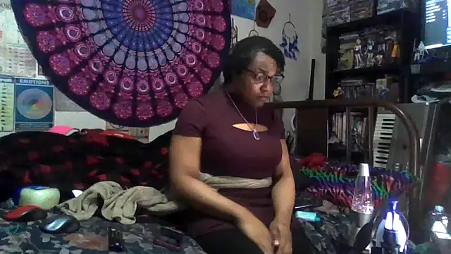 GardeniaFields online show from 11-28-25, 05:51